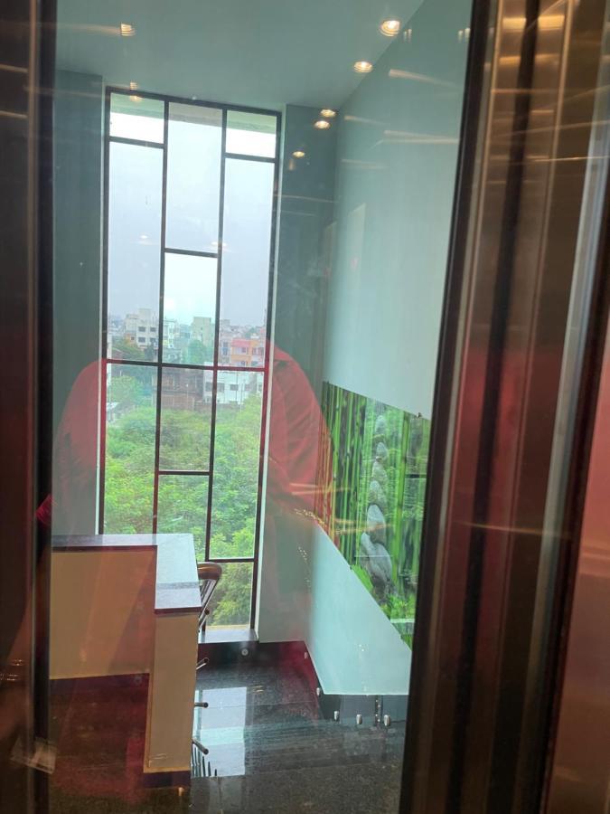 Hotel Airport Kk Nagpur Eksteriør bilde